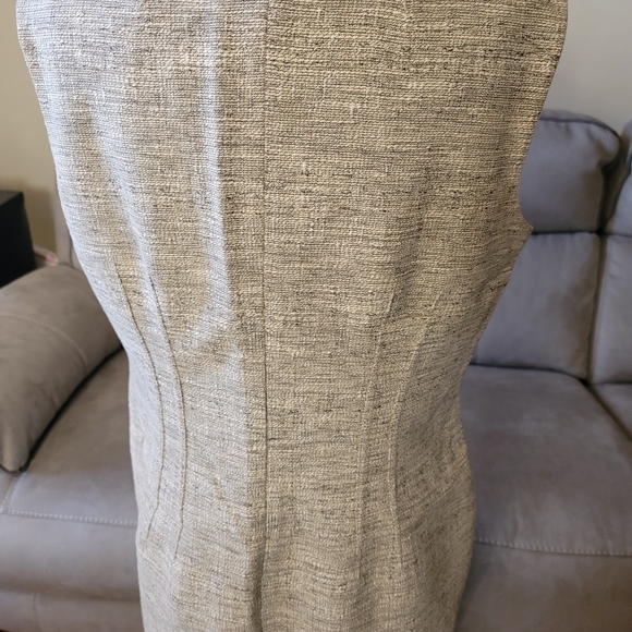 Elie Tahari: Sheath Dress EUC - Picture 11 of 12